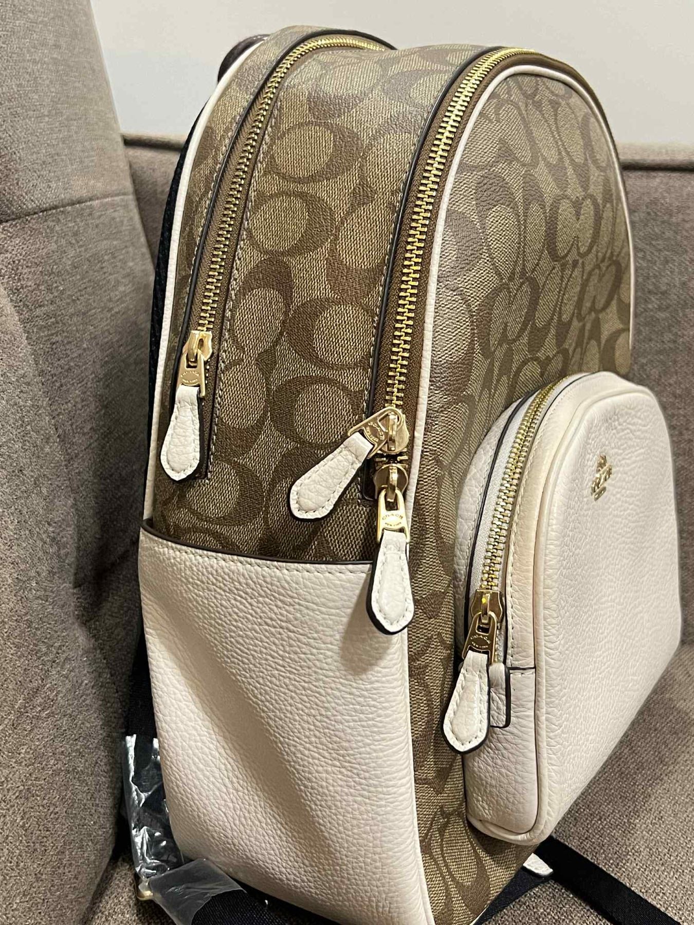 ORIG Preloved Coach Medium Court Backpack In Signature Canvas Khaki/White Bag