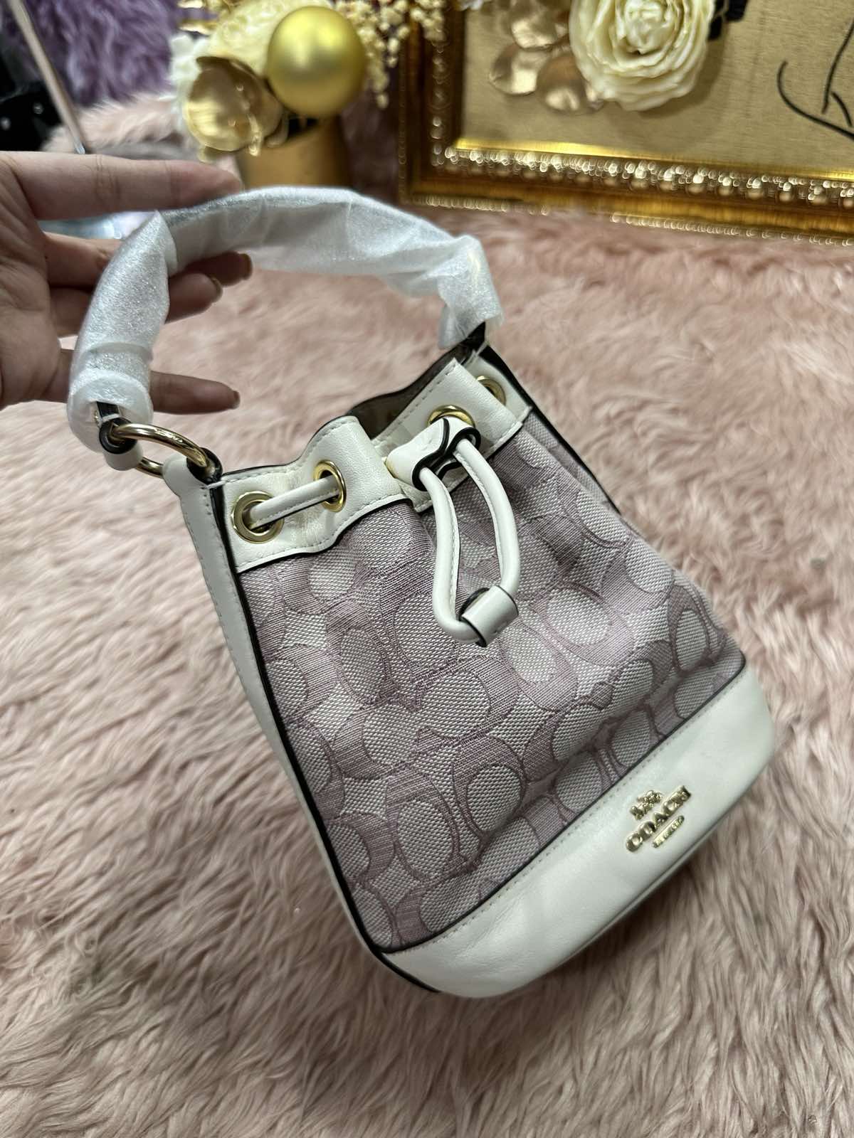 ORIG & IMPORTED COACH Dempsey Drawstring Bucket Pink Small Bag 15 in Signature Jacquard