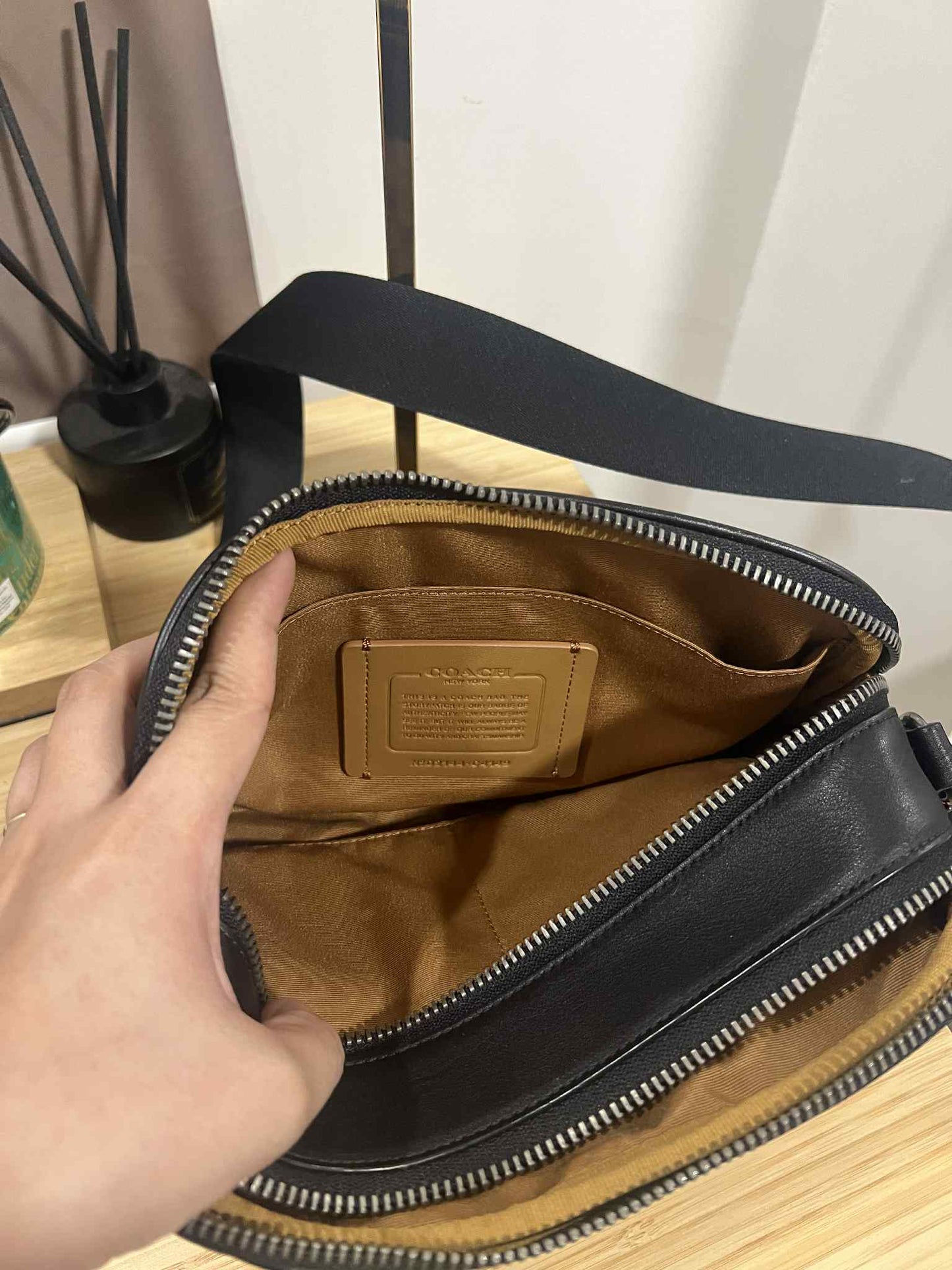 ORIG Preloved Coach Graham Crossbody In Signature Canvas Khaki Black Men Bag