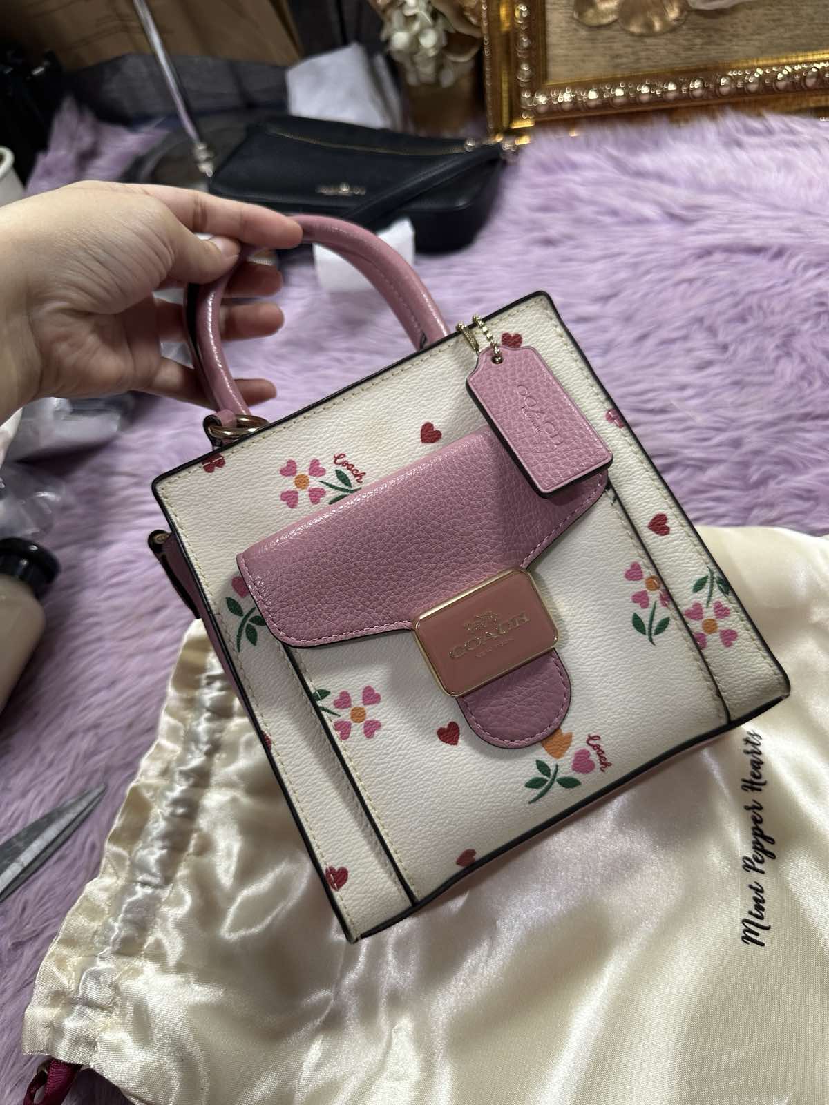 ORIG Preloved Coach Mini Pepper Crossbody With Heart Petal Print Small White Bag