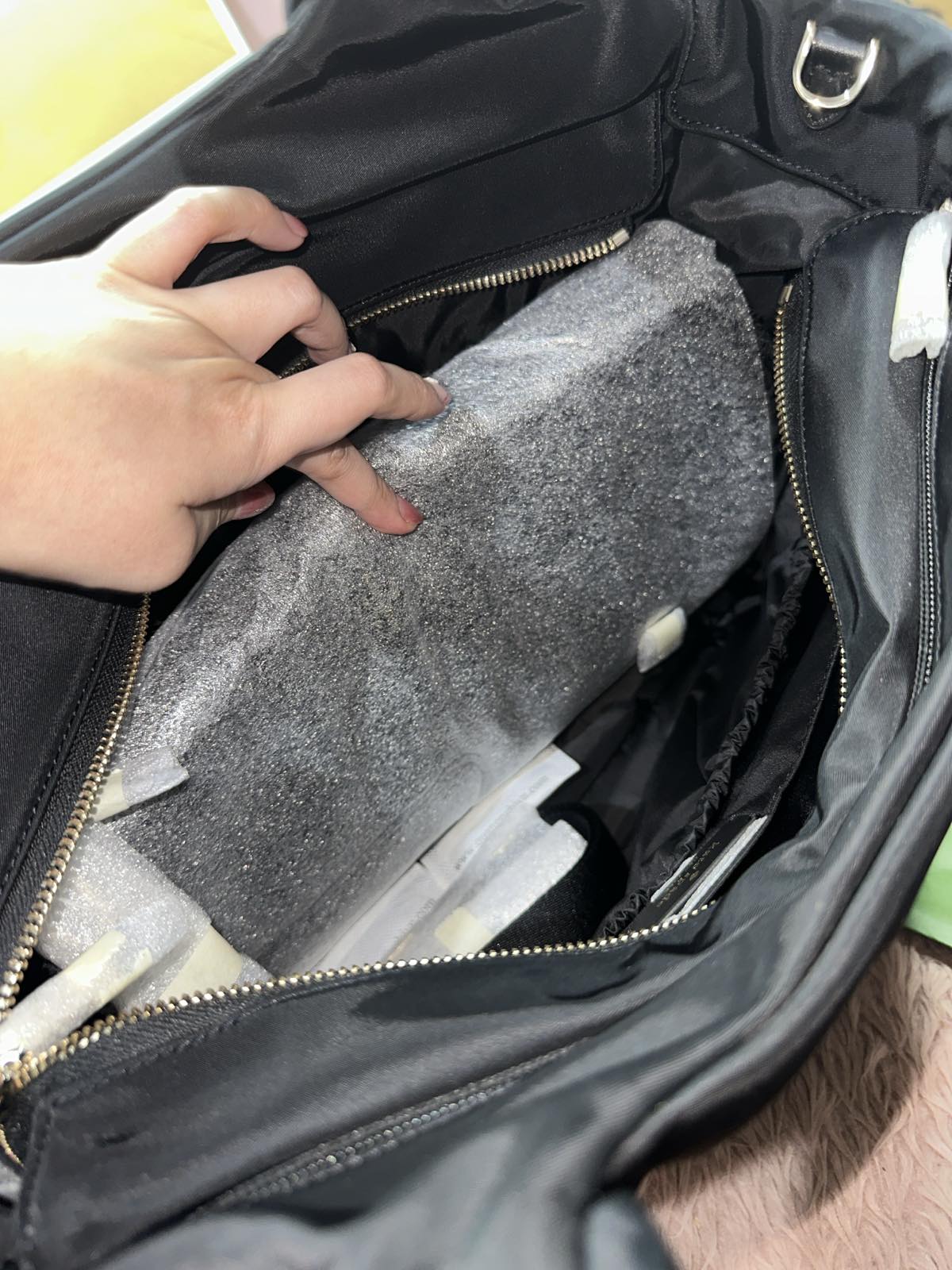 ORIG & IMPORTED Kate Spade KS Carter Nylon Large Baby Bag Black