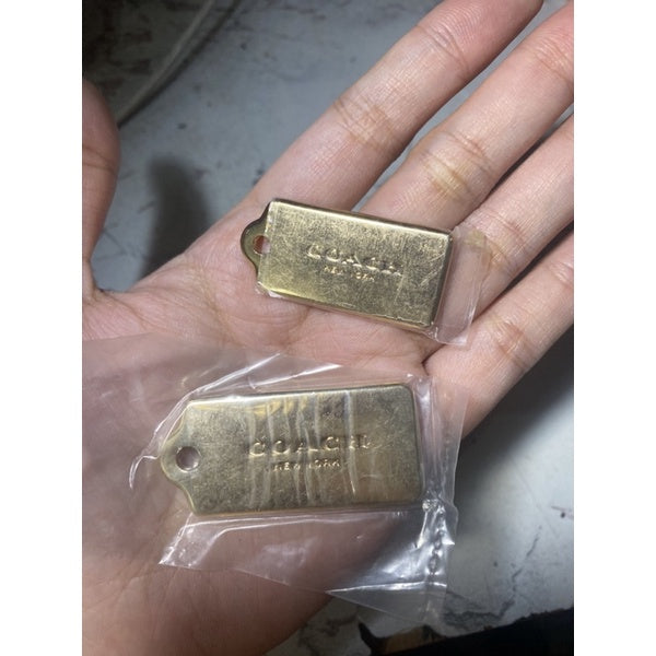 AUTHENTIC Coach Gold Hangtag Charm Keychain 100% ORIGINAL