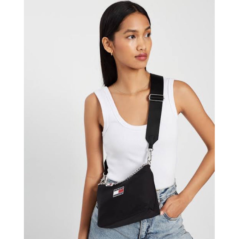 AUTHENTIC/ORIGINAL Tommy Hilfiger TJW Summer Nylon Shoulder Bag Black