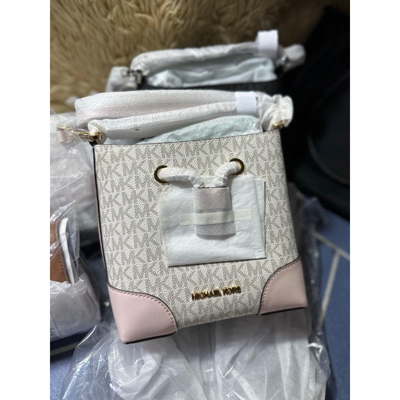AUTHENTIC/ORIGINAL MICHAEL K0RS MK MERCER SMALL XS BUCKET BAG