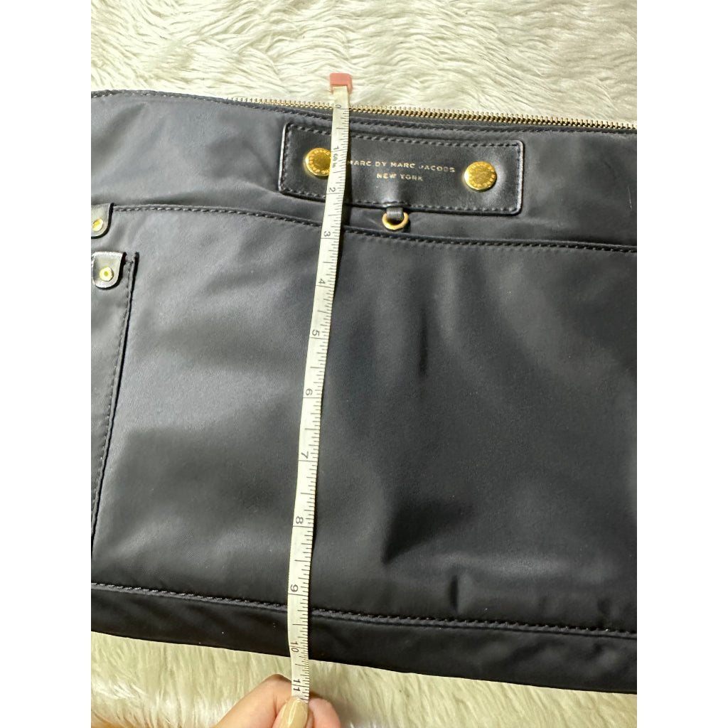 AUTHENTIC/ORIGINAL Marc Jacobs Preloved 14inch laptop sleeve pouch Nylon