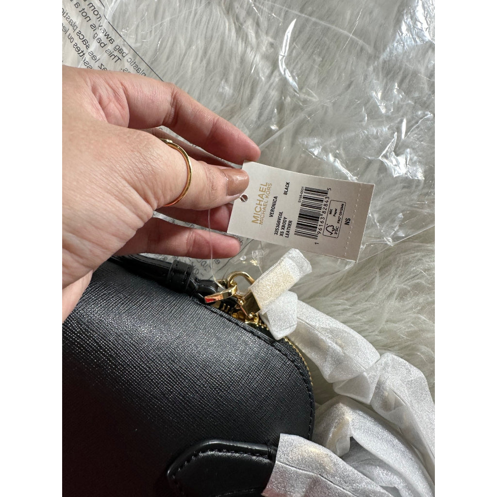 AUTHENTIC/ORIGINAL Mchael Kors MK Veronica Saffiano Extra Small Crossbody Bag Black