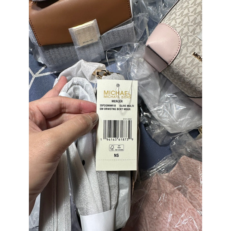 AUTHENTIC/ORIGINAL MICHAEL K0RS MK MERCER SMALL XS BUCKET BAG