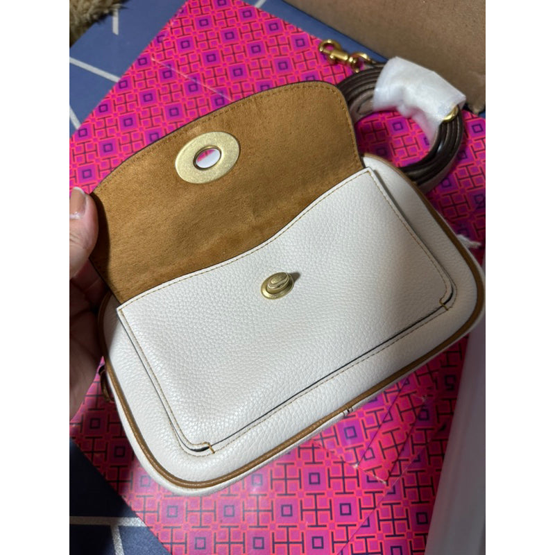 AUTHENTIC/ORIGINAL Coach Preloved Willow Camera Bag In Colorblock White