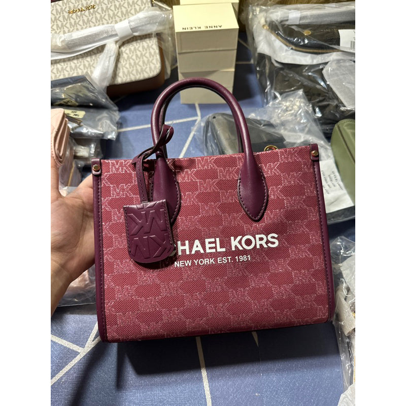 AUTHENTIC/ORIGINAL MICHAEL K0RS Mirella Signature Small Shopper Top Zip Crossbody Bag Mulberry