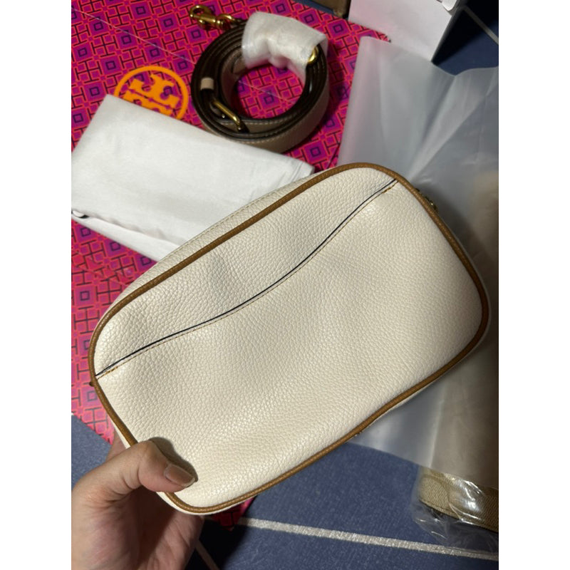 AUTHENTIC/ORIGINAL Coach Preloved Willow Camera Bag In Colorblock White