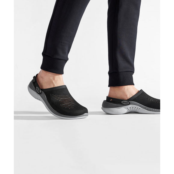 AUTHENTIC/ORIGINAL Crocs LiteRide™ 360 Clog in Black/Slate Grey