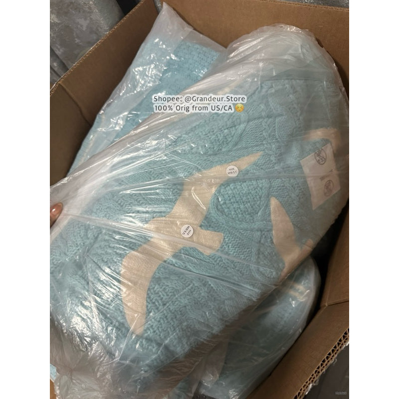 SALE! AUTHENTIC/ORIGINAL Taylor Swift OFFICIAL Merch 1989 Cardigan