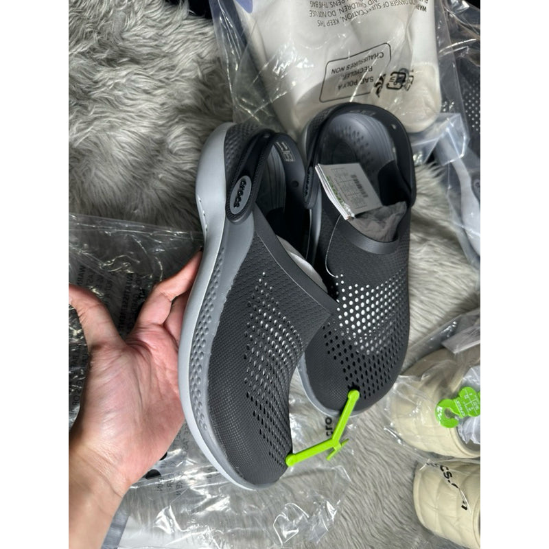 AUTHENTIC/ORIGINAL Crocs LiteRide™ 360 Clog in Black/Slate Grey