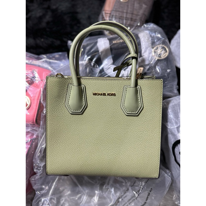 AUTHENTIC/ORIGINAL Michael K0rs MK Mercer Medium Messenger Bag Light Sage Green