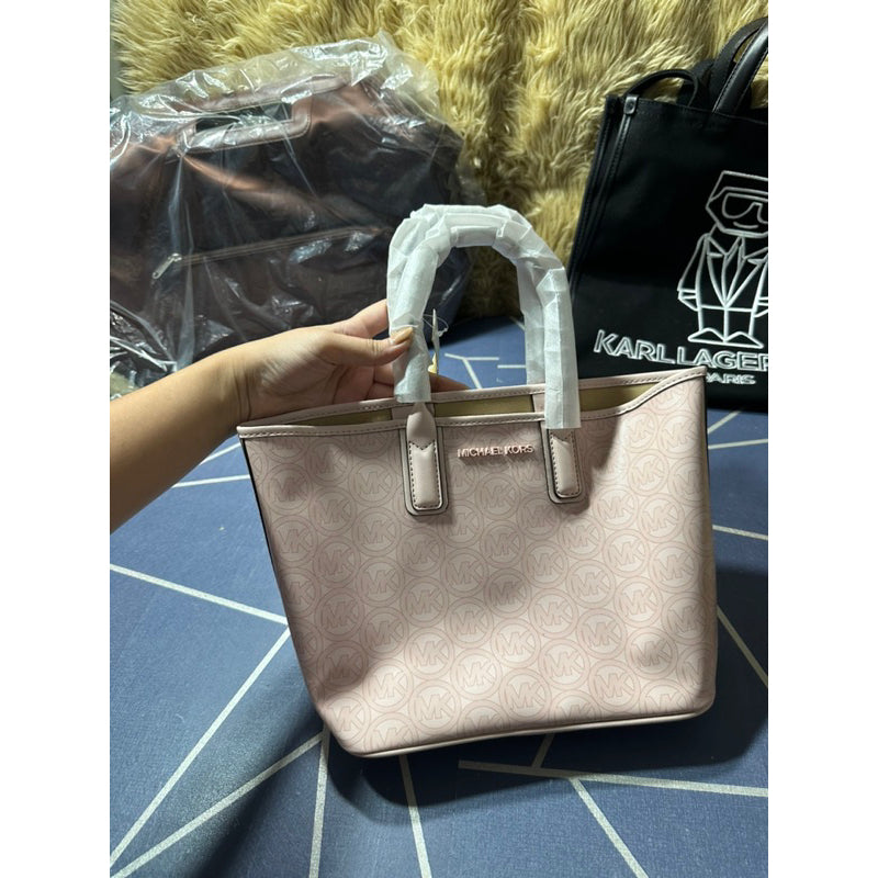 AUTHENTIC Michael K0rs MK Jodie Small Logo Jacquard Tote Bag