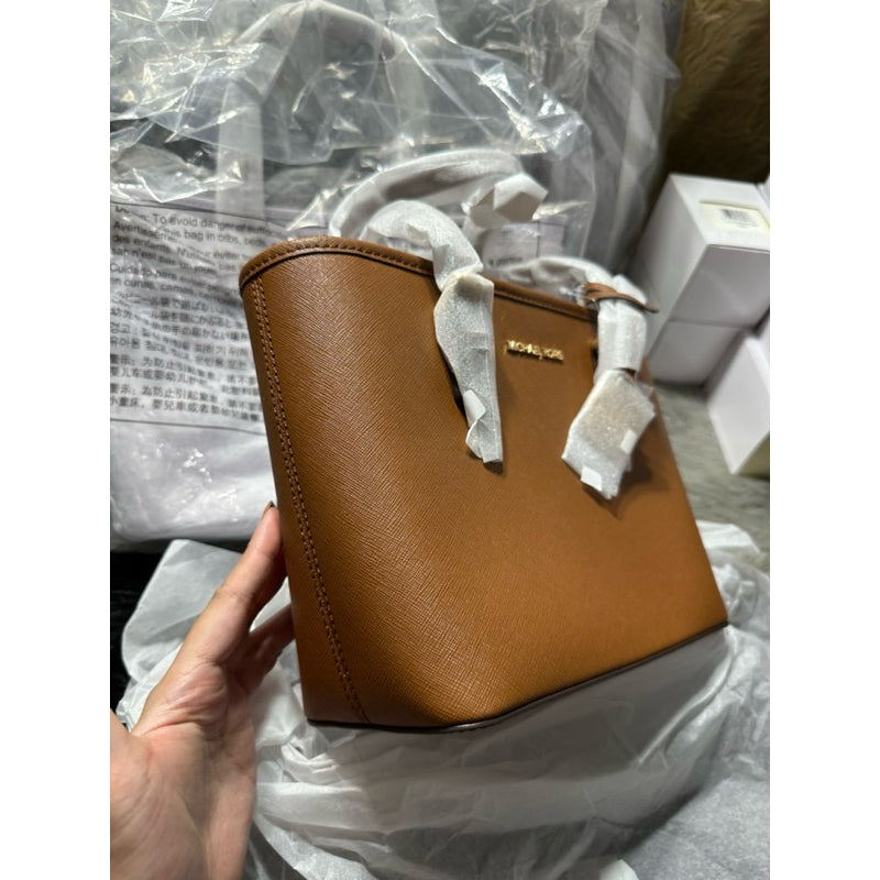 AUTHENTIC Michael K0rs MK Jet Set Travel Extra-Small Saffiano Leather Top-Zip Tote Bag Brown