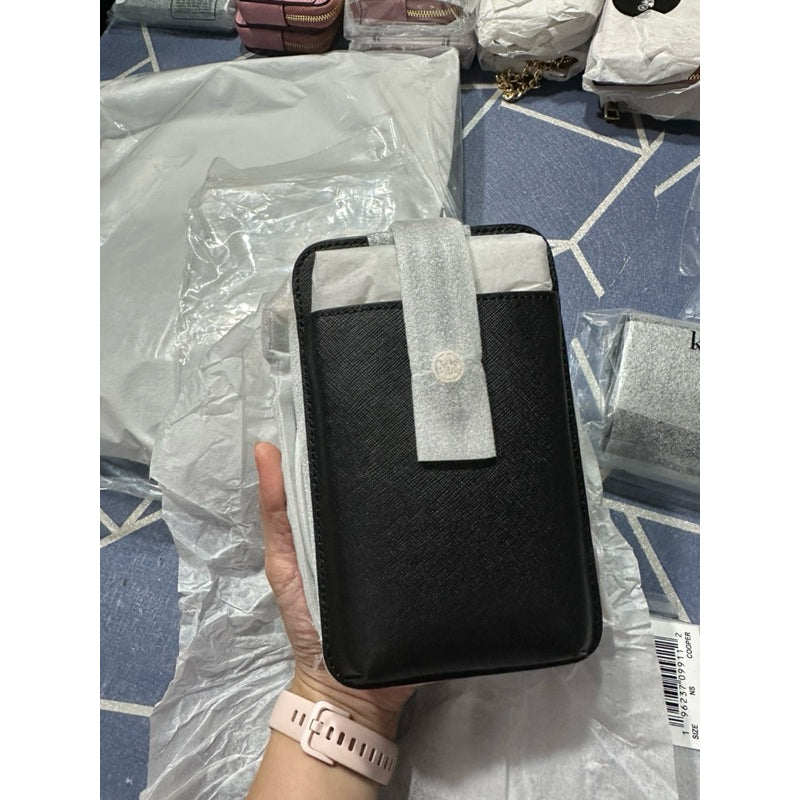 AUTHENTIC/ORIGINAL Michael K0rs MK Saffiano Leather Smartphone Crossbody Bag