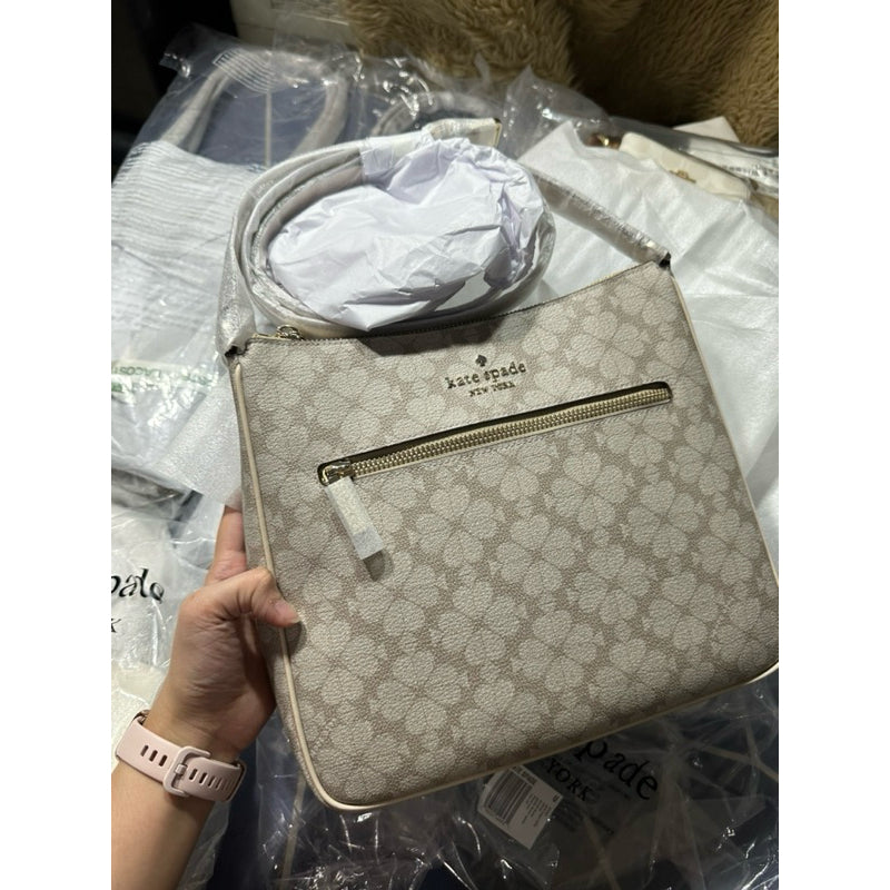 AUTHENTIC/ORIGINAL KateSpade KS Signature Spade Flower Swingpack File Bag Beige
