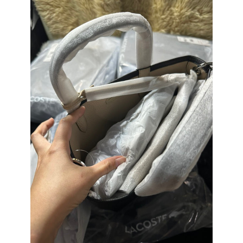 AUTHENTIC/ORIGINAL Lacoste Women's Anna Reversible Canvas Tote Bag in Beige/Black