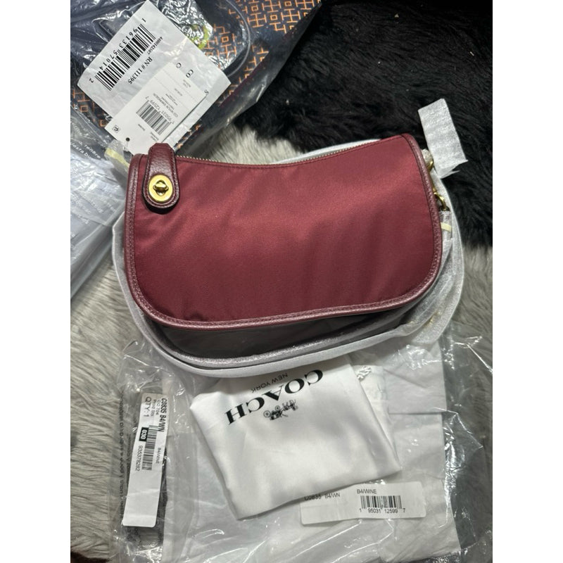 AUTHENTIC/ORIGINAL COACH Swinger Nylon Bag In Red Maroon Shoulder two way