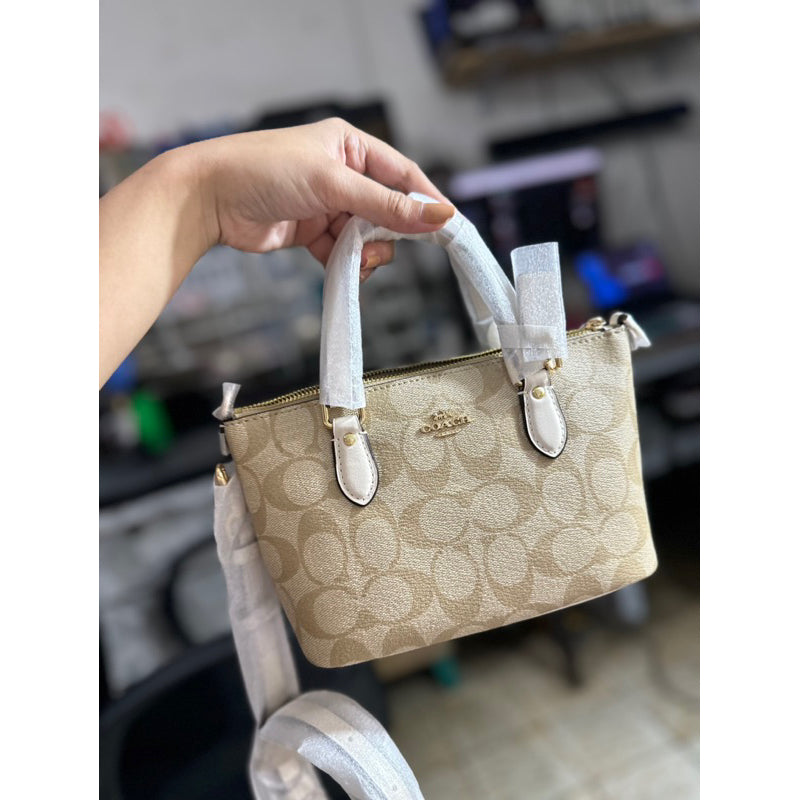 SALE! ❤️ AUTHENTIC/ORIGINAL COACH Mini Gallery Crossbody Bag In Signature Canvas White LIGHT KHAKI