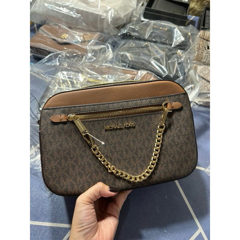 AUTHENTIC/ORIGINAL Michael K0rs MK Jet Set Large East West Chain Crossbody Bag MonoBrown