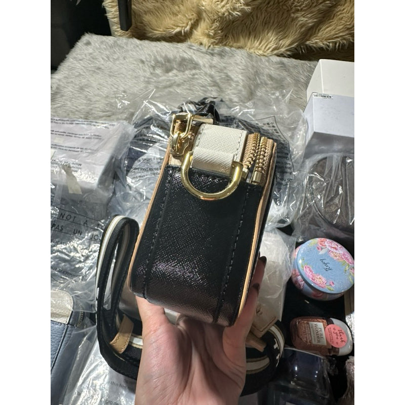 AUTHENTIC/ORIGINAL Marc Jacobs MJ The Snapshot Small Camera Bag Cloud Brown Mocha