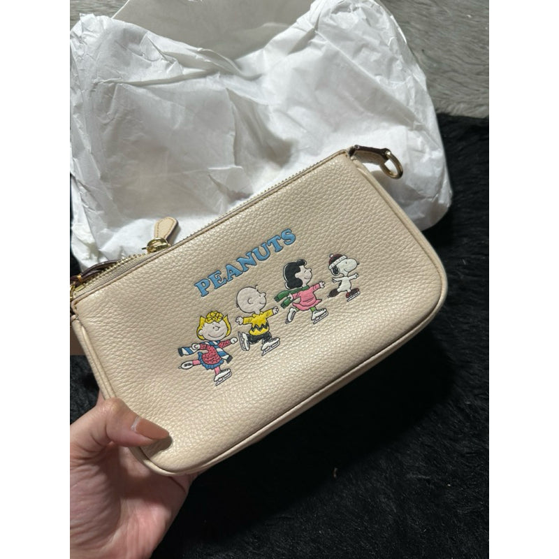 AUTHENTIC/ORIGINAL COACH Coach X Peanuts Nolita 19 Small Beige KiliKili Bag in Snoopy And Friends