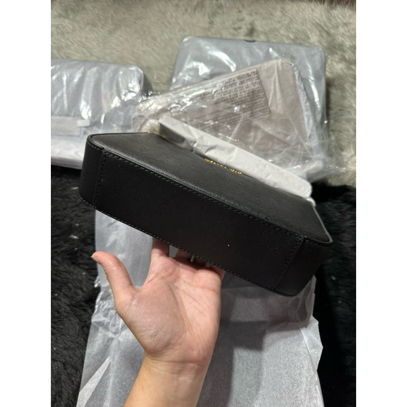 AUTHENTIC/ORIGINAL Michael K0rs MK Jet Set Medium Saffiano Leather Shoulder Crossbody Bag in Black