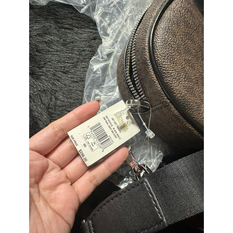 AUTHENTIC/ORIGINAL MK Jet Set Oval Small Crossbody Bag Black