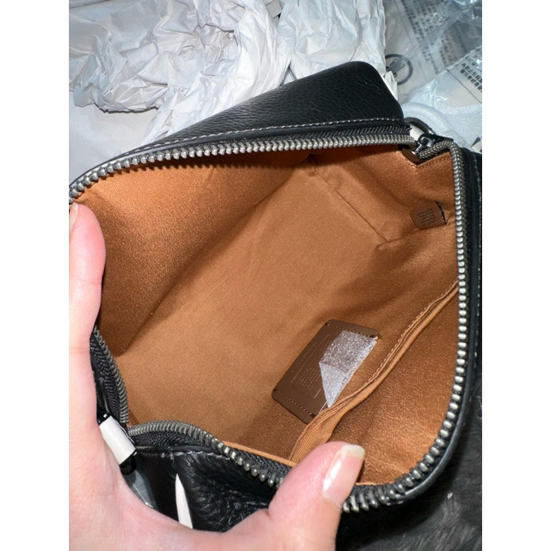 AUTHENTIC/ORIGINAL COACH Axel Crossbody Men's Bag in Black