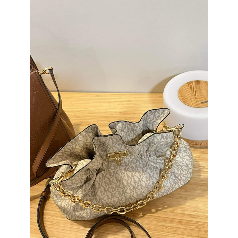 AUTHENTIC/ORIGINAL Michael K0rs MK Preloved Signature Large Ruched Clutch Crossbody Bag White