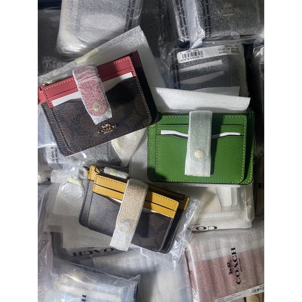 SALE! ❤️ AUTHENTIC COACH Attachment Card Case In Signature Canvas Card Holder Wallet