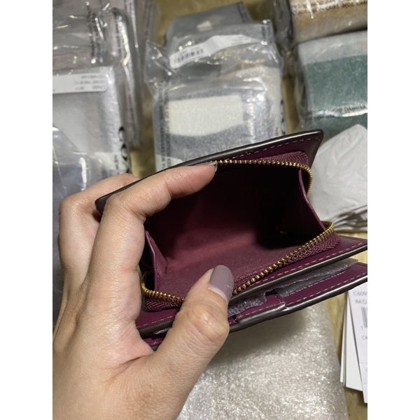 SALE! ❤️ AUTHENTIC Coach Snap Bifold Croco Wallet Card Holder