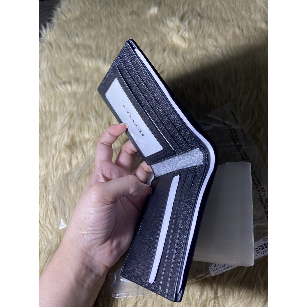 AUTHENTIC/ORIGINAL COACH Id Billfold Men's Wallet in PLAIN BLACK
