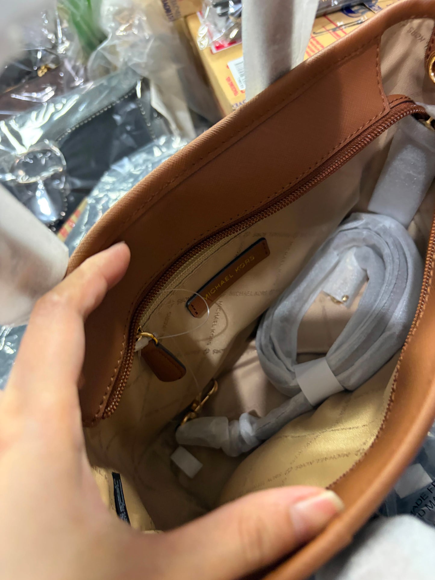 AUTHENTIC/ORIGINAL MK Jet Set Travel Extra-Small Logo Top-Zip Tote Bag brown