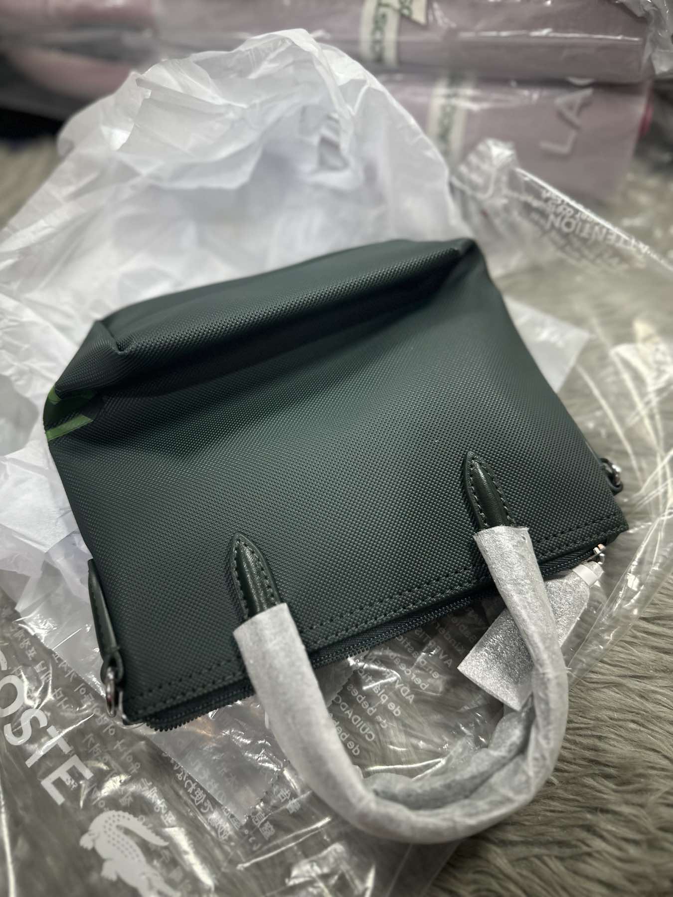 AUTHENTIC/ORIGINAL Lac0st Holiday Mini Tote Bag Green