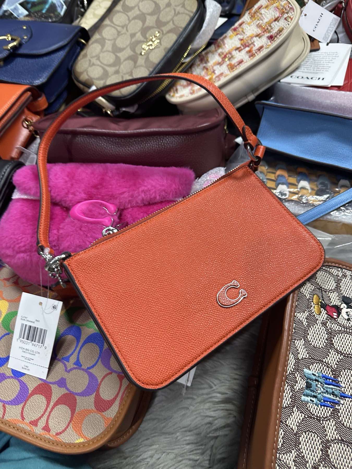 AUTHENTIC/ORIGINAL Coach Retail Pouch Small Bag With Signature Canvas Interior ORANGE