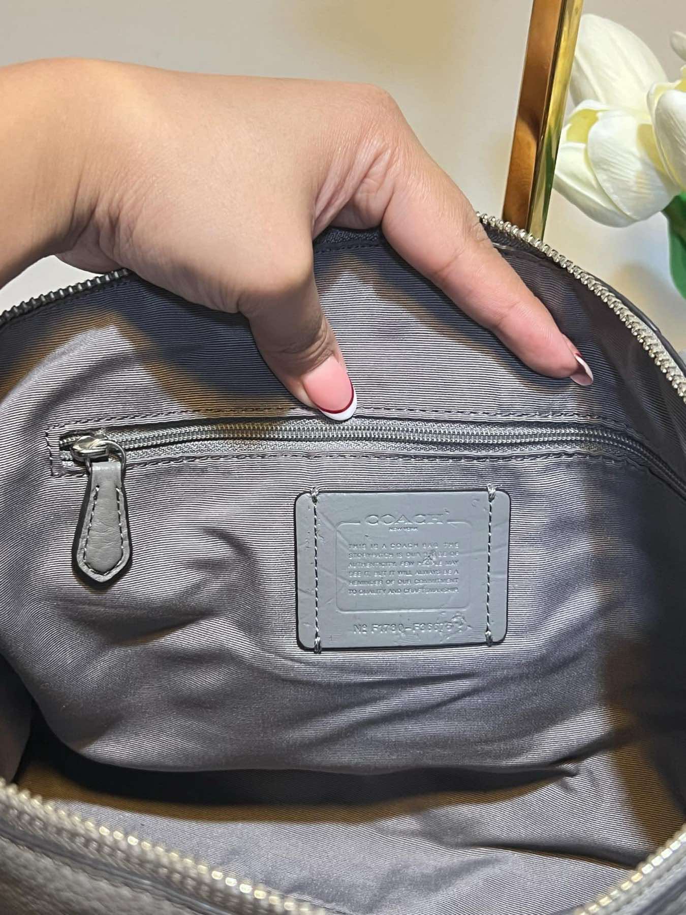 AUTHENTIC/ORIGINAL Preloved Coach Small Kelsey Satchel Bag Gray