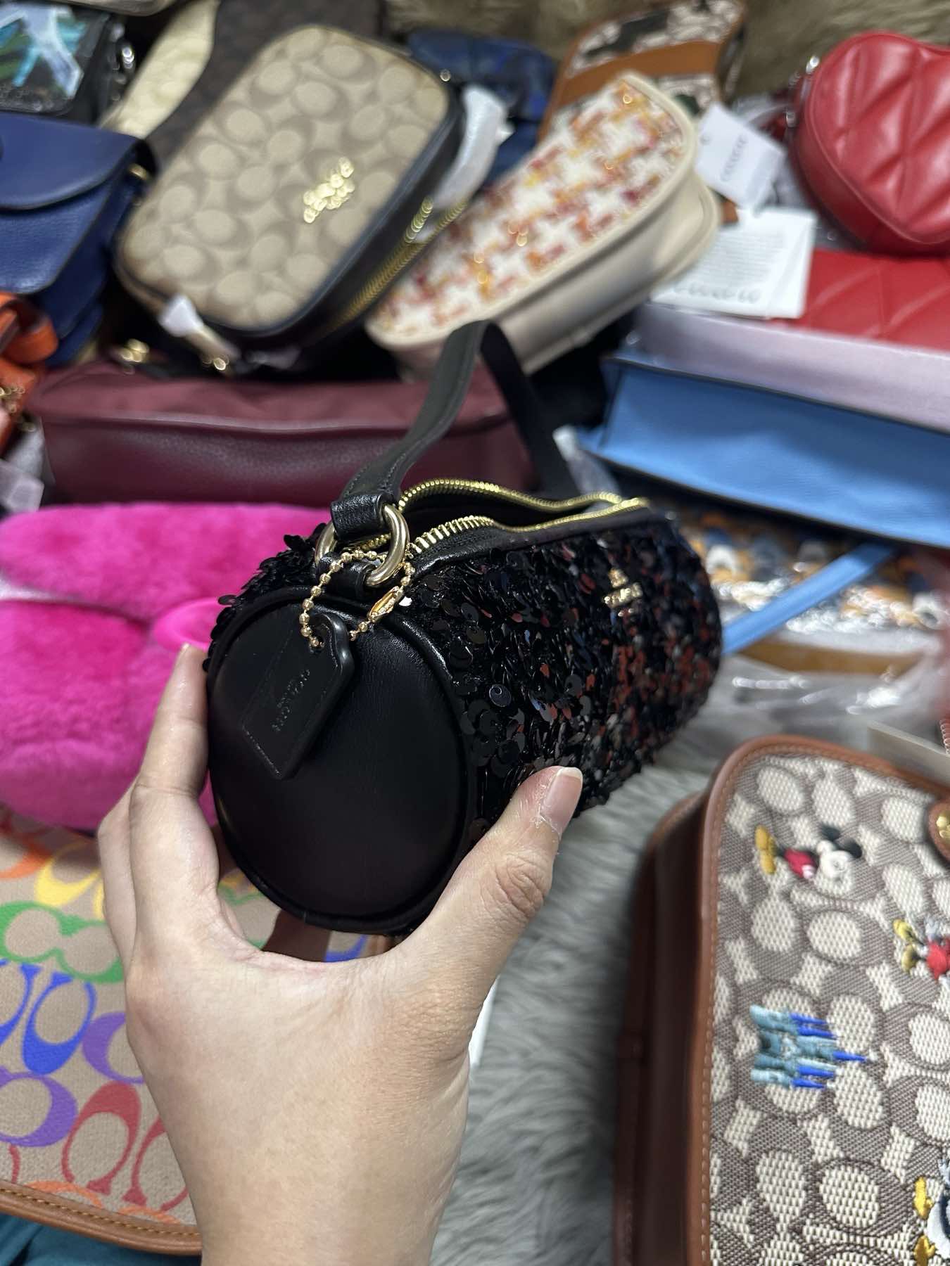 AUTHENTIC/ORIGINAL Coach Nolita Barrel Small Bag Sequence Black