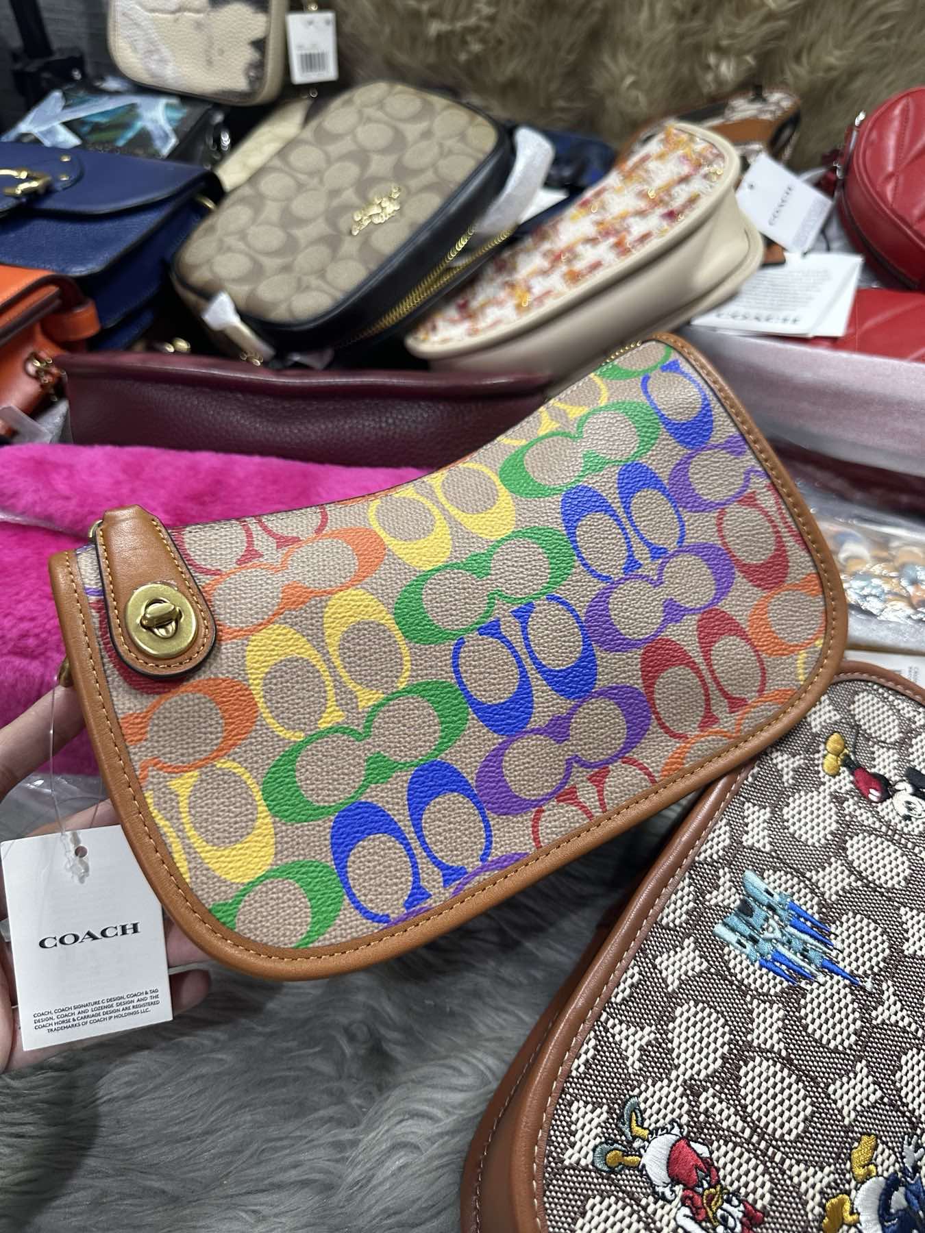 AUTHENTIC/ORIGINAL Coach Swinger Bag In Rainbow Signature Canvas