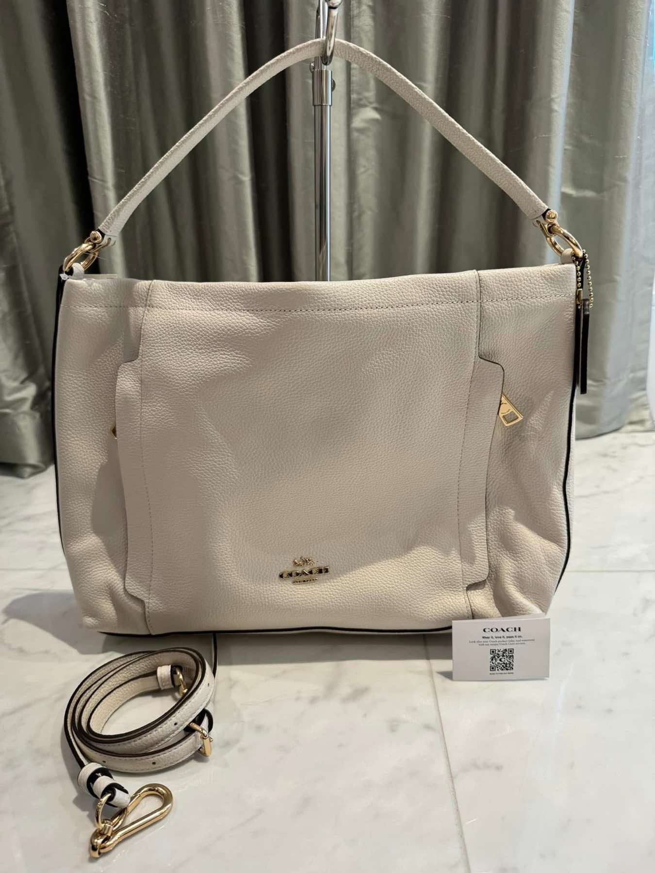 AUTHENTIC/ORIGINAL Coach Scout Hobo Large White Bag