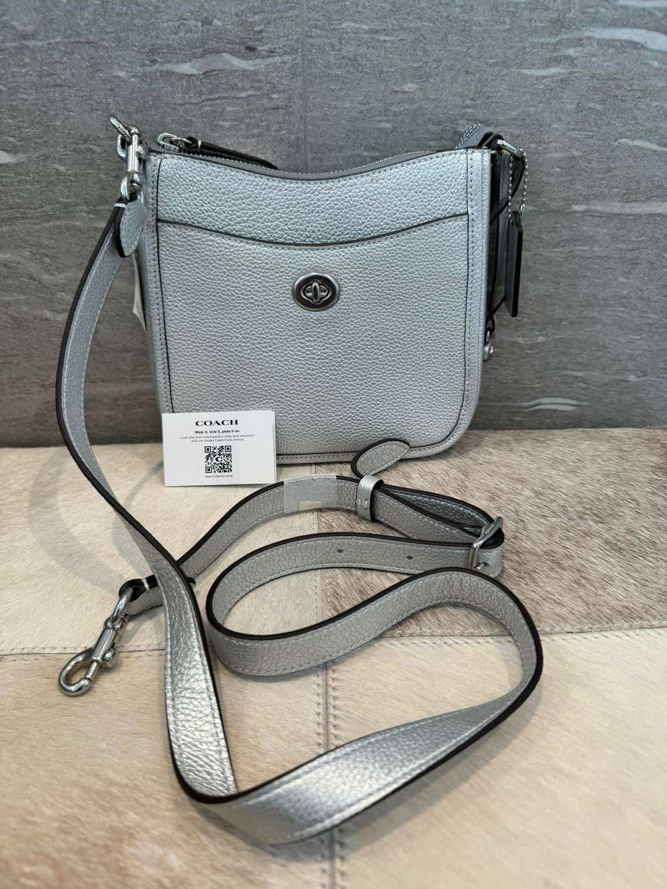 AUTHENTIC/ORIGINAL Coach Small Chaise 19 Crossbody Bag Metallic