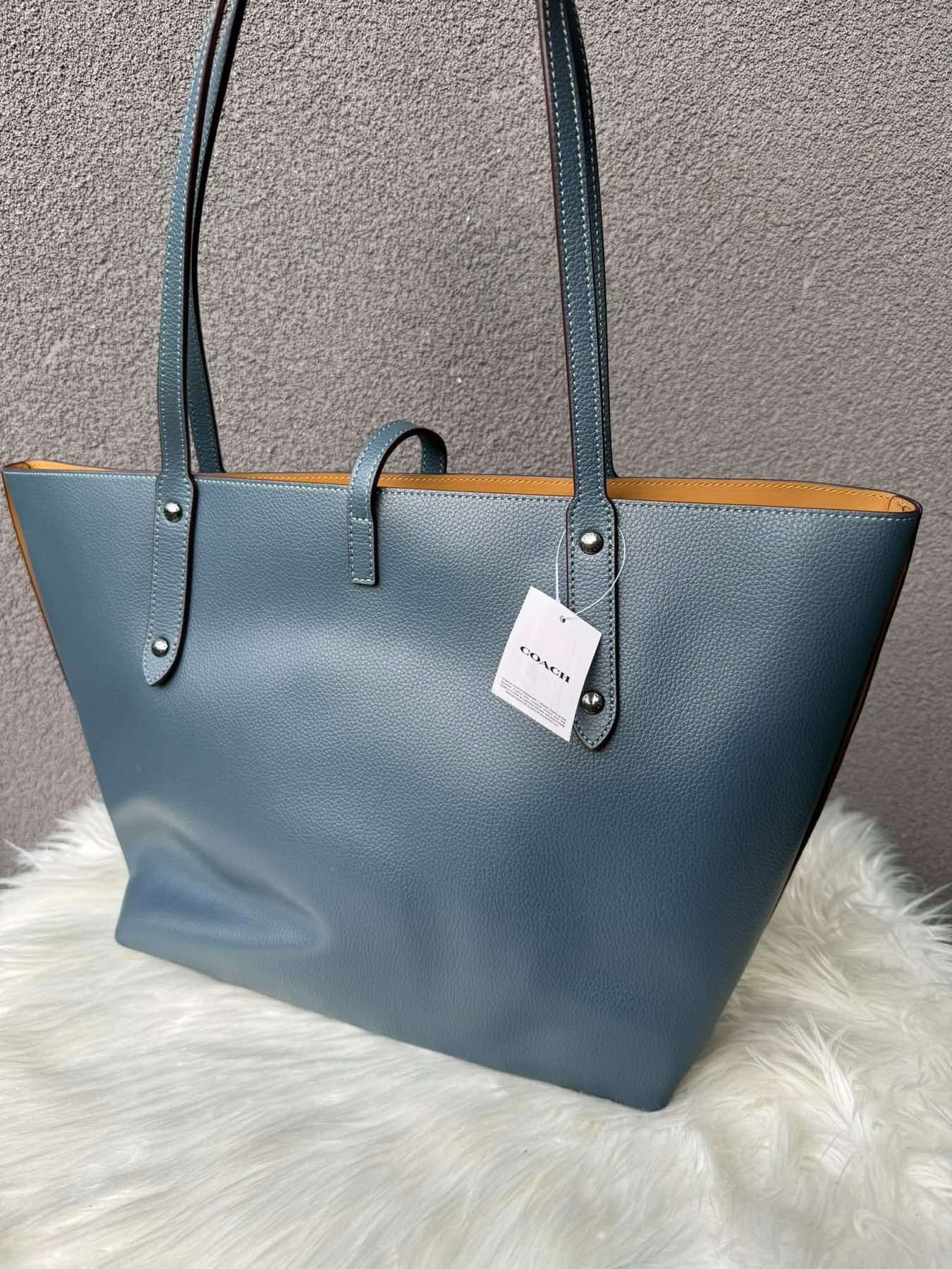AUTHENTIC/ORIGINAL Coach Retail Market Tote Leather Large Bag Chambray Blue
