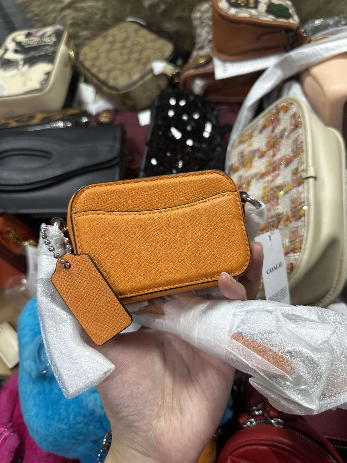 AUTHENTIC/ORIGINAL Coach Retail Crossbody Small Wallet Pouch Bag Orange/Blue