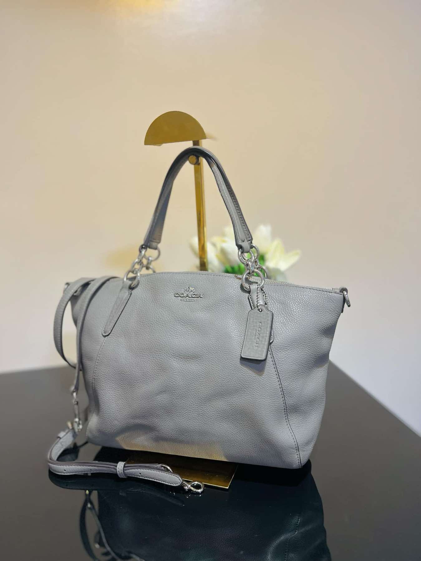 AUTHENTIC/ORIGINAL Preloved Coach Small Kelsey Satchel Bag Gray