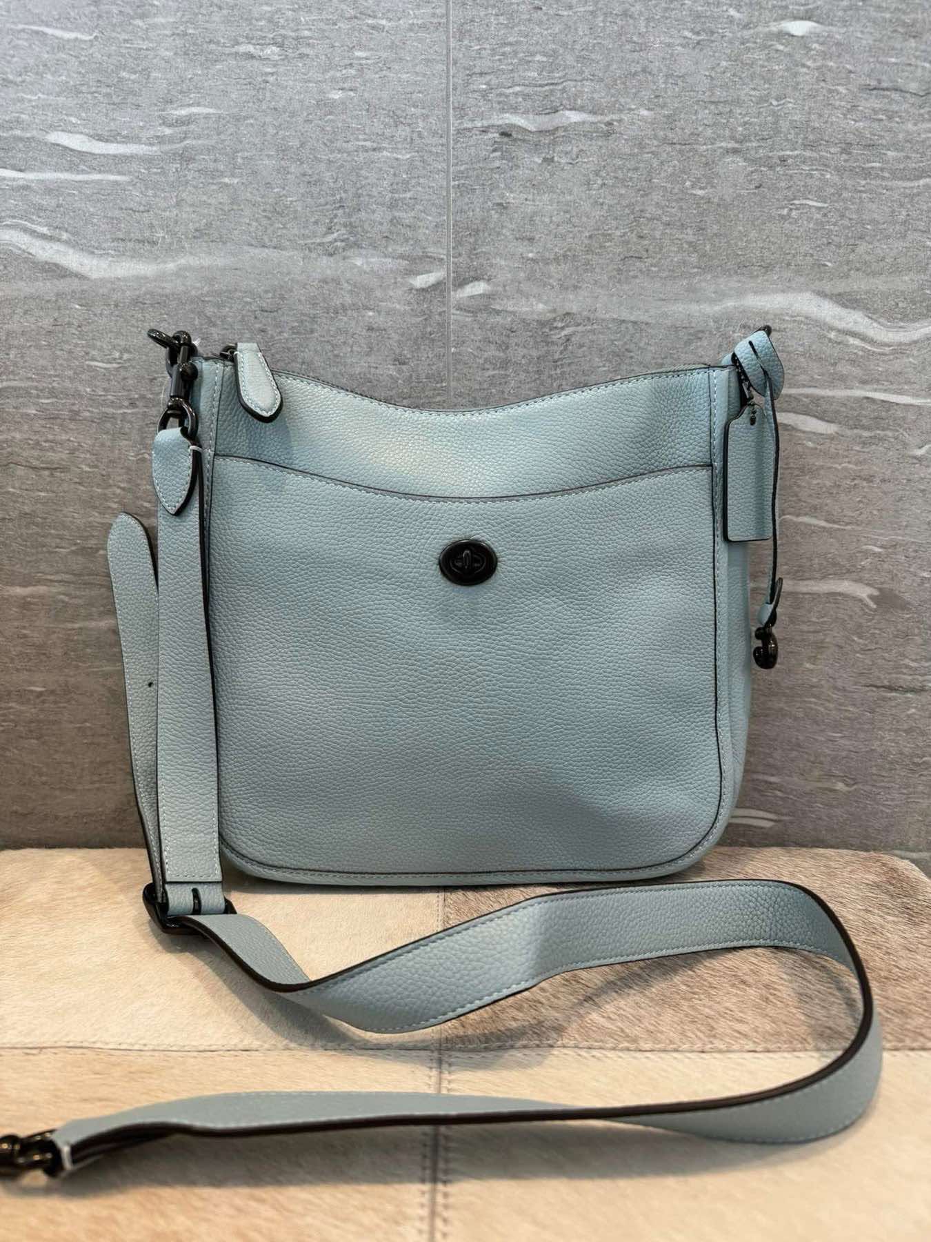 AUTHENTIC/ORIGINAL Coach Small Chaise 19 Crossbody Bag Metallic