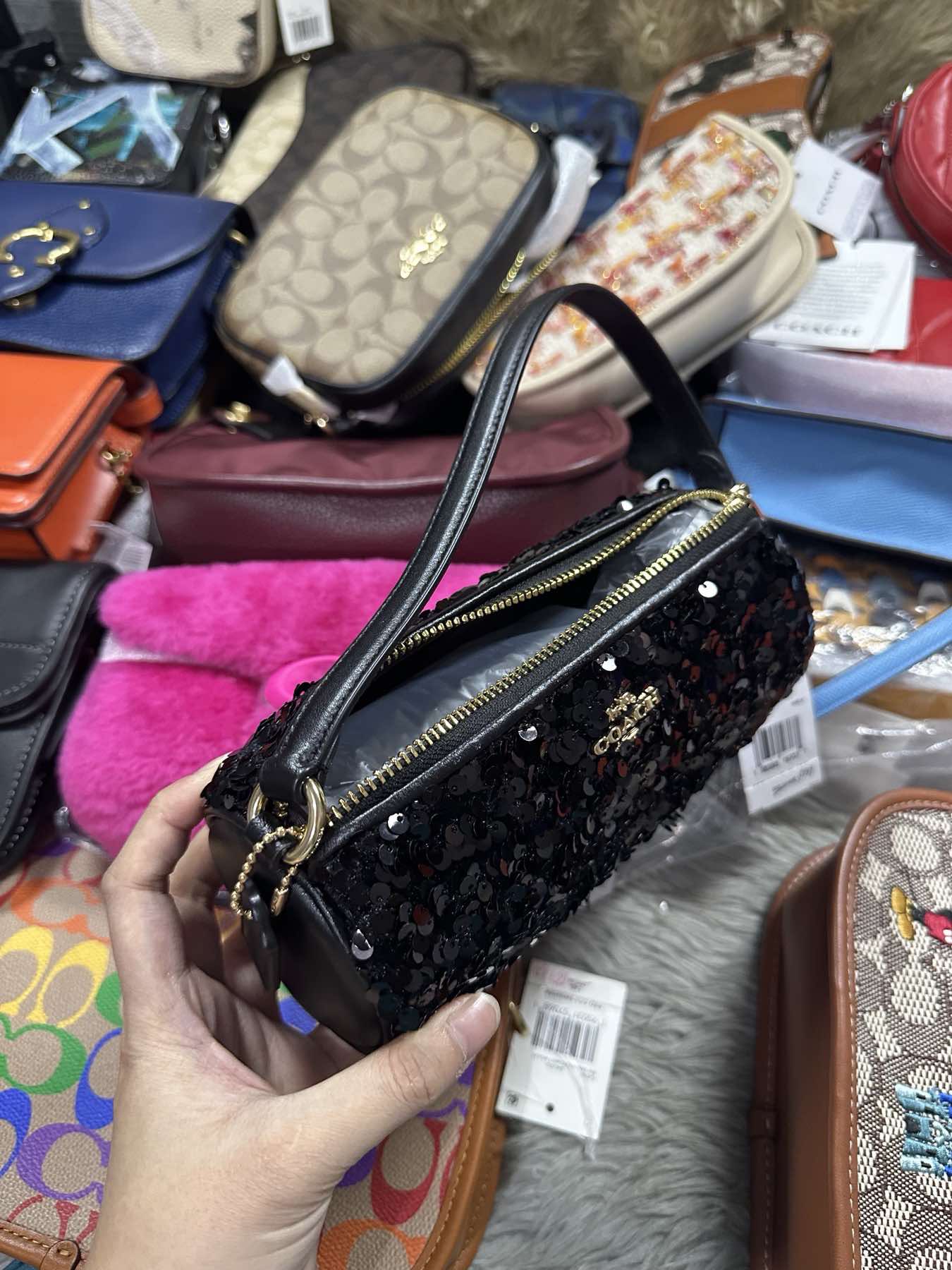 AUTHENTIC/ORIGINAL Coach Nolita Barrel Small Bag Sequence Black