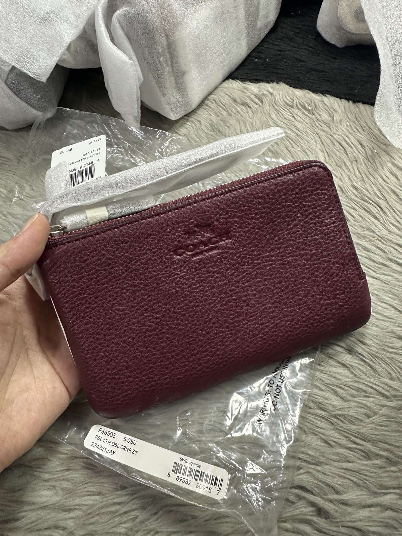 AUTHENTIC/ORIGINAL Coach Pebbled Leather Double Corner Zip Wristlet Wallet Maroon Red