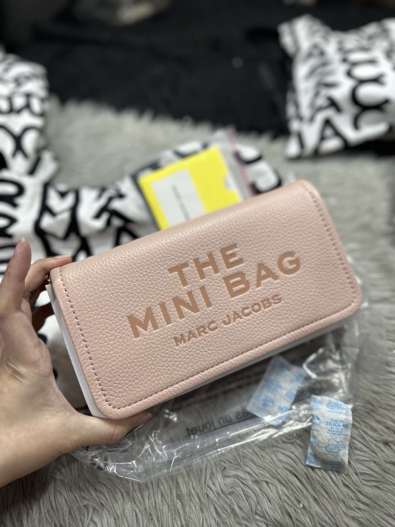 AUTHENTIC/ORIGINAL MJ The Mini Bag Soft Pink
